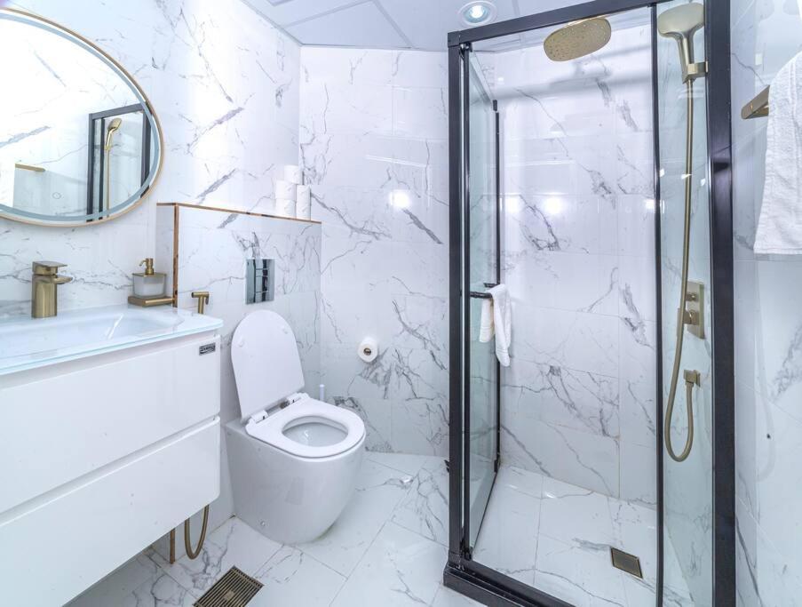 Luxury 2 Bedroom Apartment In Dubai Marina & Jbr Beach Bagian luar foto